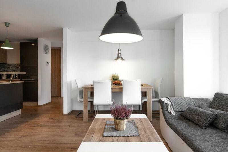 Old Town Luxury Apartment In Heart Of ברטיסלאבה מראה חיצוני תמונה