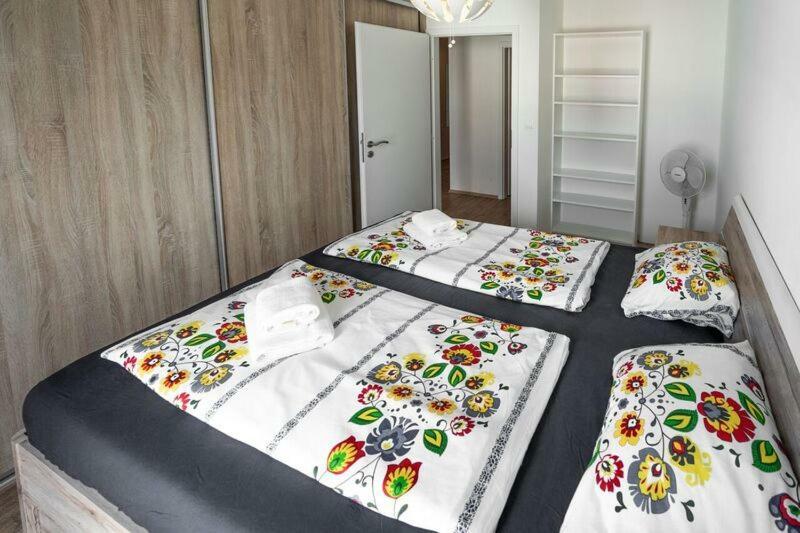 Old Town Luxury Apartment In Heart Of ברטיסלאבה מראה חיצוני תמונה